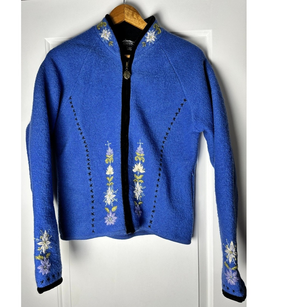 Icelandic Design Wool Jacket Women M Blue Floral Embroidered Zip Up Sweater